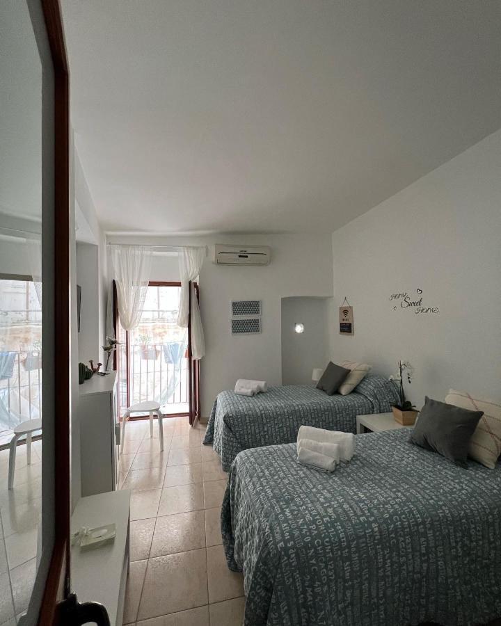 Casa Vacanze “Da Concetta” Bari Exterior foto